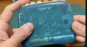 スケルトン仕様のPanasonic RQ-CW05 内部構造が確認できる状態